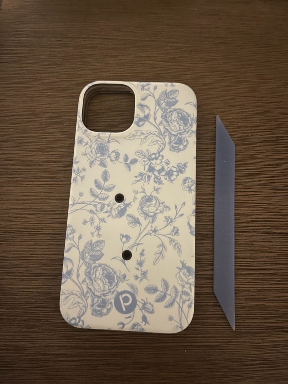 iPhone 13 blue toile loopy case